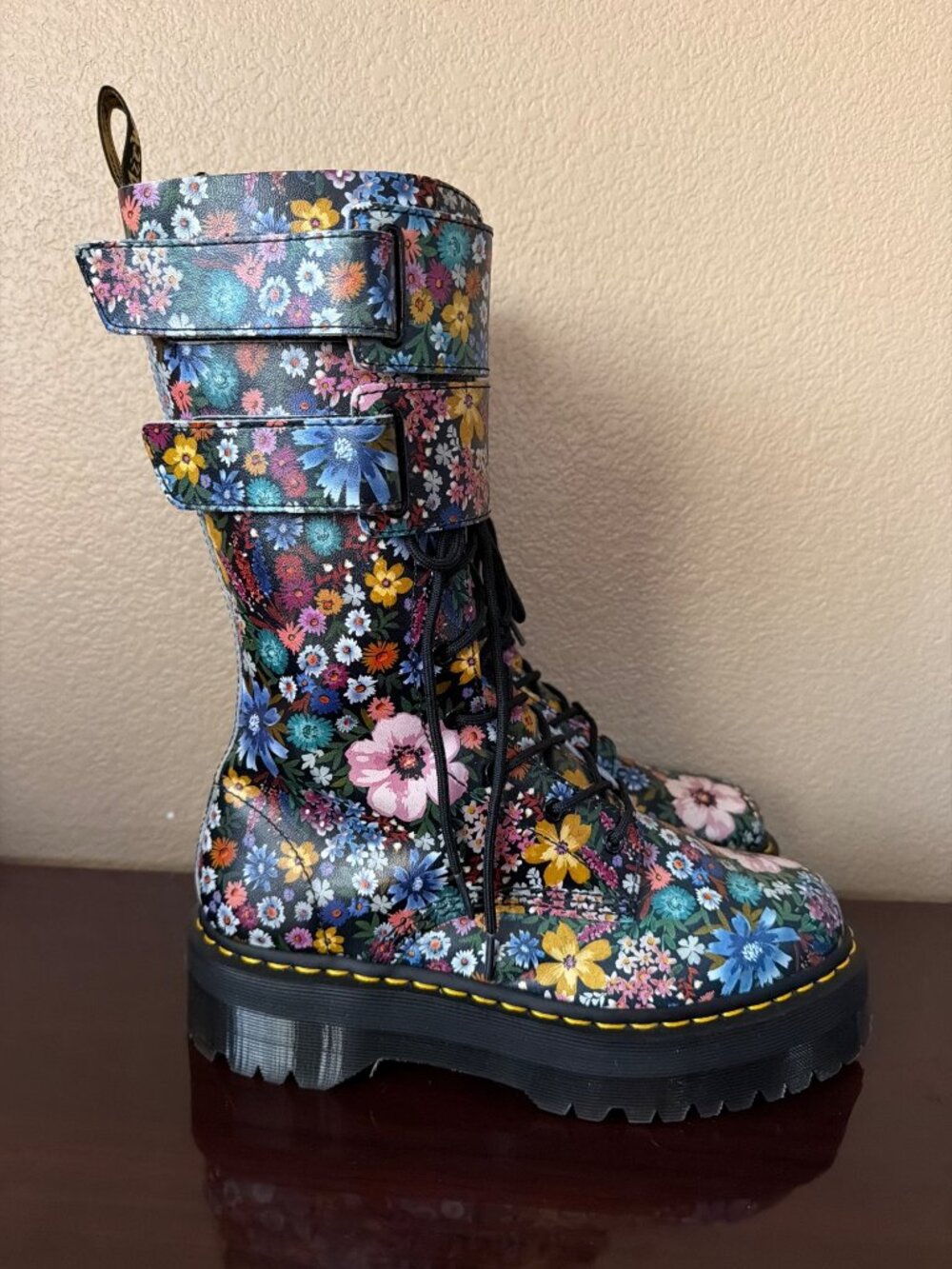 Dr. Martens Jagger Wanderlust Floral Leather Platform Boots Women's US 10 No Box - Picture 2 of 16